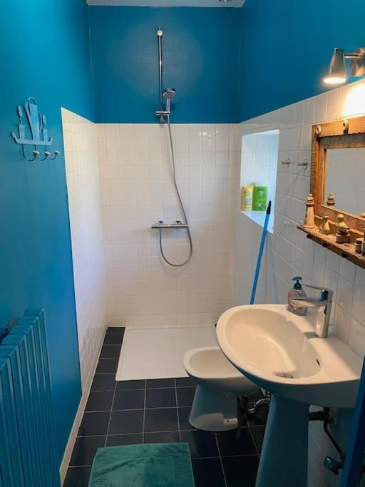 Au Lavoir Vinzelles Eksteriør billede